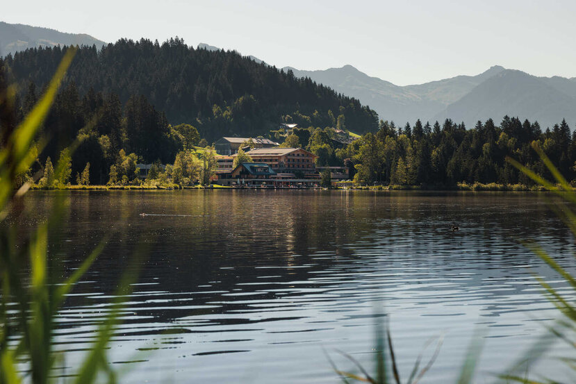See-Sommer-46-Alpenhotel-Kitzbuehel-Schwarzsee