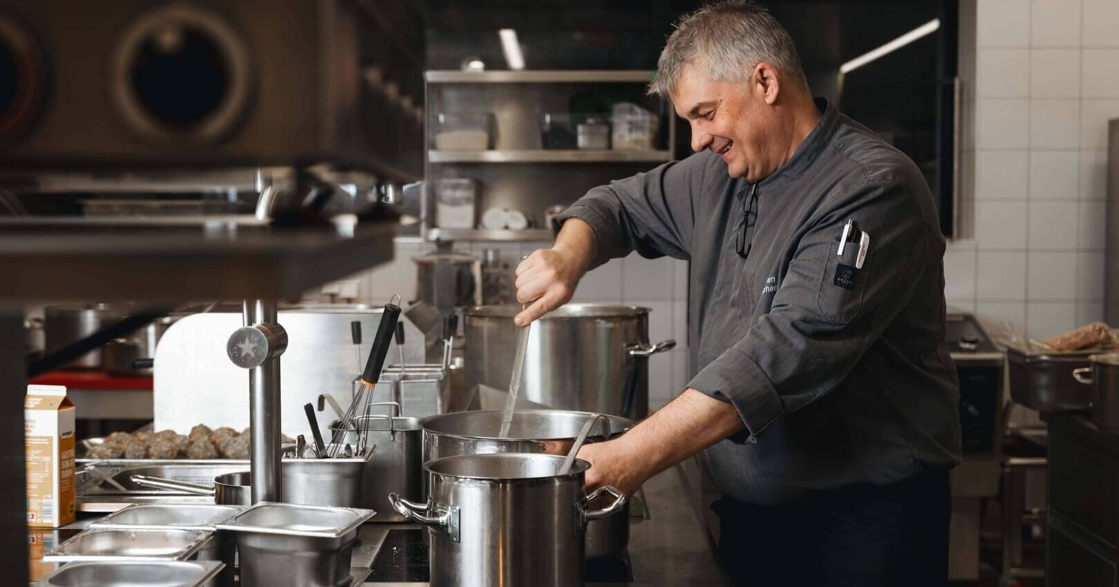 Kuechenchef-1-Alpenhotel-Kitzbuehel-Schwarzsee