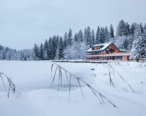 Steghaus-Winter-008-Alpenhotel-Kitzbuehel-Schwarzsee