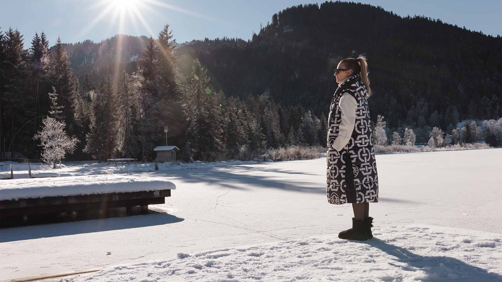 Lifestyle-Winter-92-Alpenhotel-Kitzbühel-Schwarzsee