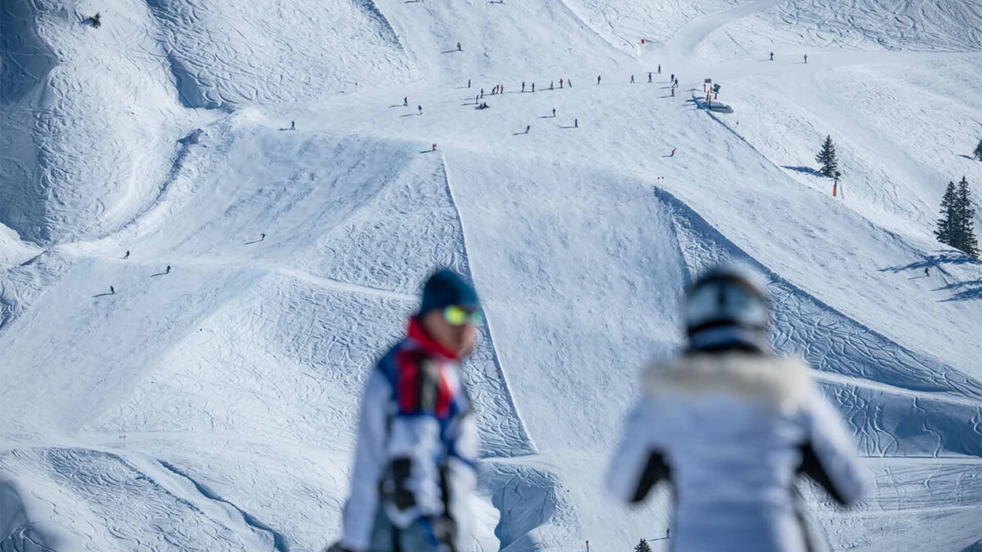 Skifahren-2-Alpenhotel-Kitzbuehel-Schwarzsee